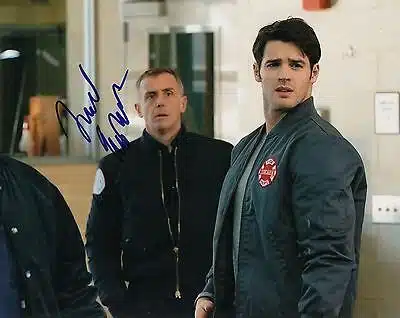 David Eigenberg signed Chicago Fire xphoto wcoa Christopher Herrmann #DE